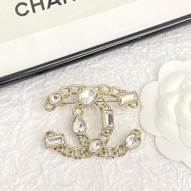 Chanel Brooches - Click Image to Close